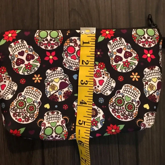 Sugar skull nwot make up bag - Picture 3 of 5
